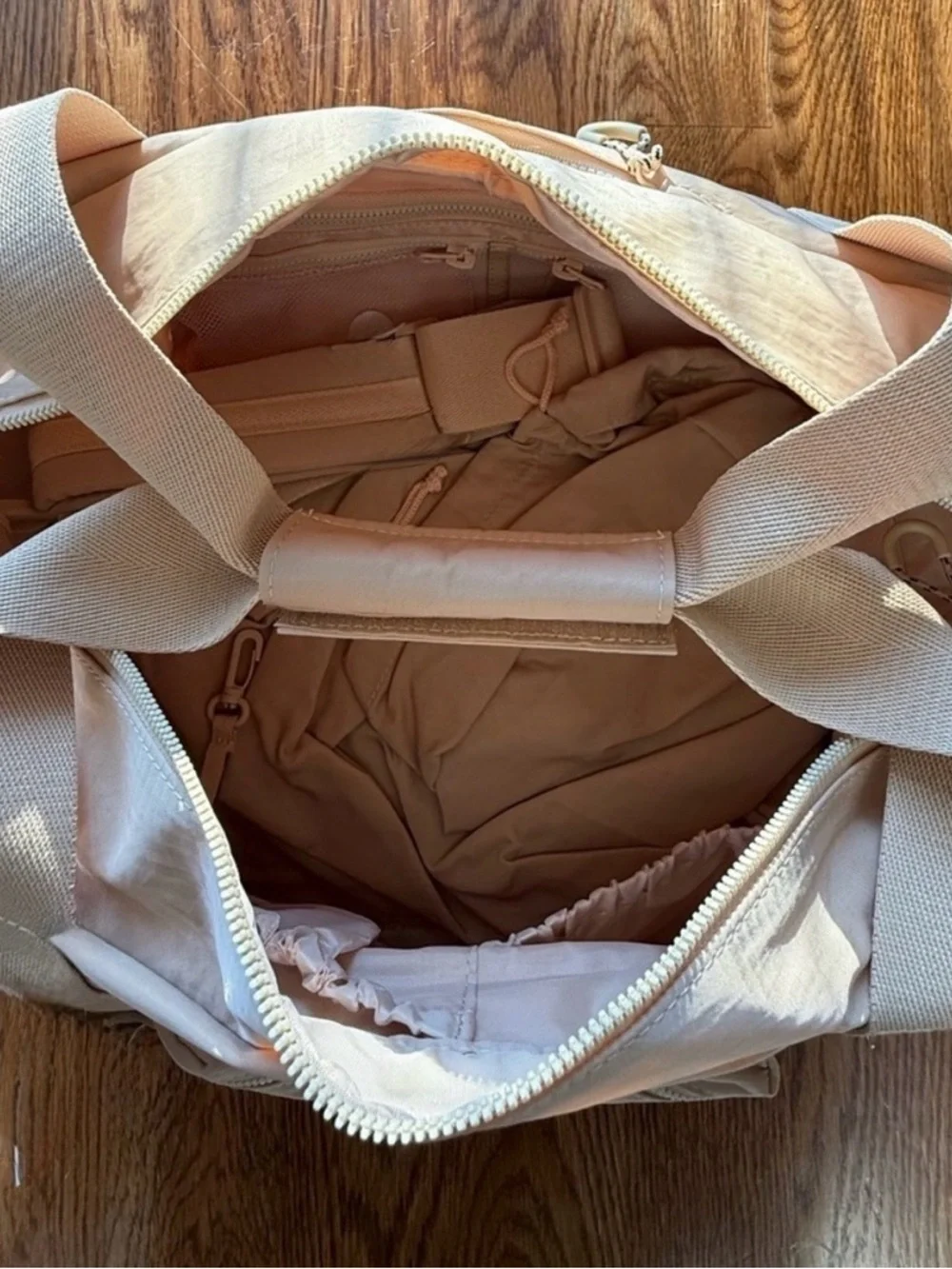 BEIS Weekend Duffle Bag in Light Beige - Picture 3 of 5